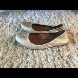 SHIMMERY LUCKY 🍀 slip on ballet slippers